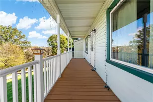 221 Center Ave, Oakdale, PA 15071 - Photo 24