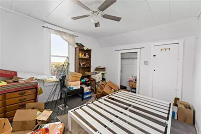 221 Center Ave, Oakdale, PA 15071 - Photo 20