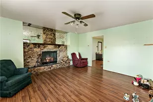 221 Center Ave, Oakdale, PA 15071 - Photo 4