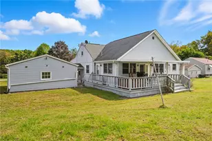 2060 Parkdale Ave, Hermitage, PA 16148 - Photo 4