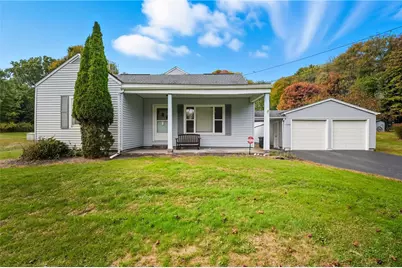 2060 Parkdale Avenue, Hermitage, PA 16148 - Photo 1