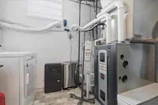 1814 Concord Dr, Pittsburgh, PA 15101 - Photo 36