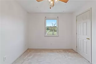 274 Lakeview Dr, South Strabane, PA 15301 - Photo 32