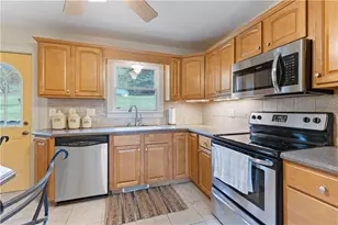 274 Lakeview Dr, South Strabane, PA 15301 - Photo 12