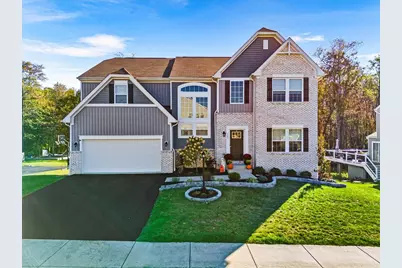 305 Doria Ann Dr, Center Township, PA 15061 - Photo 1