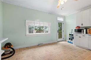 1718 El Paso St, Pittsburgh, PA 15206 - Photo 4