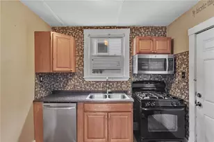 530 Holmes Ave, Baden, PA 15005 - Photo 16