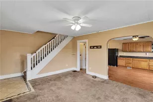 530 Holmes Ave, Baden, PA 15005 - Photo 12