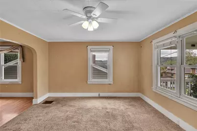 530 Holmes Ave, Baden, PA 15005 - Photo 10