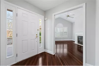 110 Aspen Ln, Seven Fields Boro, PA 16046 - Photo 6