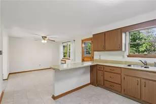 408 Pittsburgh St, Derry Township, PA 15671 - Photo 16