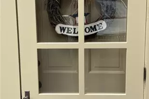 465 Woodland Hills Dr, Pittsburgh, PA 15235 - Photo 4