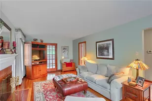 19 Marquette Rd, Pittsburgh, PA 15229 - Photo 14