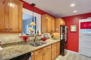 19 Marquette Rd, Pittsburgh, PA 15229 - Photo 18