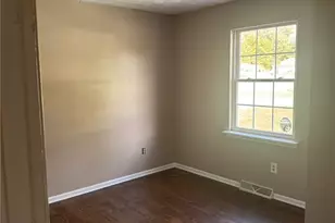 713 Gardner Stop Rd, Shenango Township, PA 16101 - Photo 10