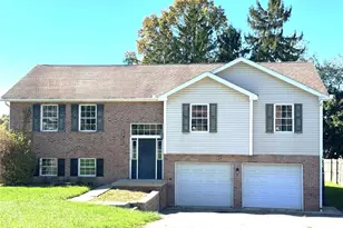 713 Gardner Stop Rd, Shenango Township, PA 16101 - Photo 1