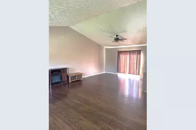 713 Gardner Stop Rd, Shenango Township, PA 16101 - Photo 4