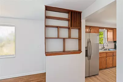 582 Lorraine Rd, Pittsburgh, PA 15221 - Photo 10