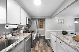 4404 McKee Dr, Pittsburgh, PA 15236 - Photo 10