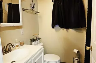 10 Eggers Ave, Belle Vernon, PA 15012 - Photo 12