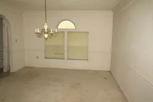 607 Cassandra Dr, Cranberry Township, PA 16066 - Photo 12