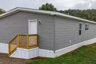 1352 Hilltop Dr, Robinson Twp, PA 15019 - Photo 2