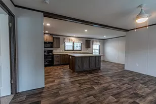 1352 Hilltop Dr, Robinson Twp, PA 15019 - Photo 4