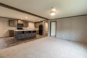 1218 Sunset Dr, Robinson Twp, PA 15019 - Photo 4