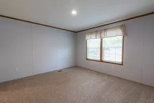 1340 Hilltop Dr, Robinson Twp, PA 15019 - Photo 18