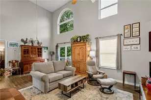 220 Brae Glen Dr, North Strabane, PA 15317 - Photo 4