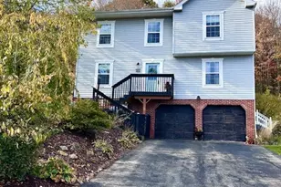 1214 Sandstone Ct E, West Deer, PA 15084 - Photo 1