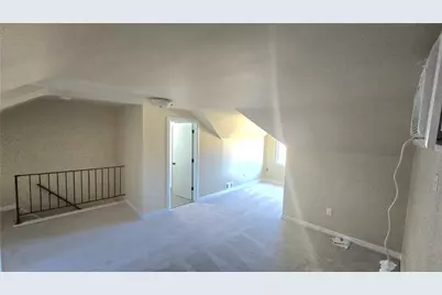 4560 Friendship Ave, Pittsburgh, PA 15224 - Photo 16