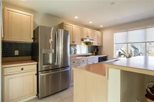 119 Cidar Ln, Peters Township, PA 15317 - Photo 12