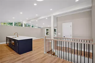 10390 Meinert Rd, Pittsburgh, PA 15090 - Photo 12