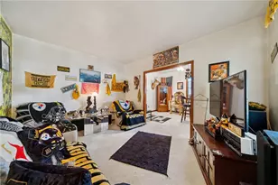 1316 Hancock Ave, Oaklahoma Boro, PA 15690 - Photo 4