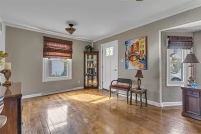 979 7th St, Beaver, PA 15009 - Photo 2