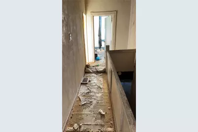 2014 Letsche St, Pittsburgh, PA 15214 - Photo 10