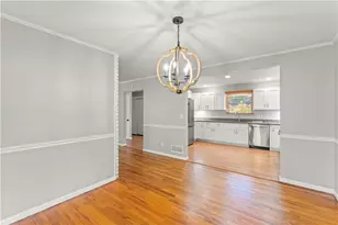 106 Stratford Dr, Peters Township, PA 15317 - Photo 6