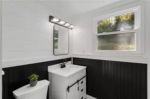 2033 Plainview Ave, Pittsburgh, PA 15226 - Photo 16