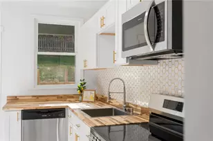 2033 Plainview Ave, Pittsburgh, PA 15226 - Photo 8