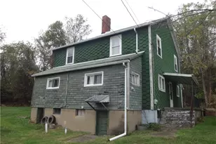 916 Coal St, Luzerne Township, PA 15475 - Photo 2