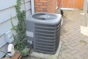 1501 3rd Ave, Beaver Falls, PA 15010 - Photo 4