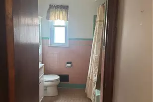 200 Champa St, Pittsburgh, PA 15235 - Photo 32