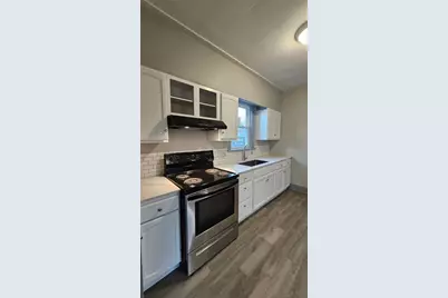 238 Malleable St, Sharon, PA 16146 - Photo 6