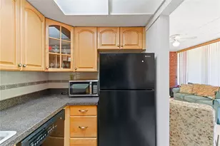 446 Hoodridge Dr, Pittsburgh, PA 15234 - Photo 14