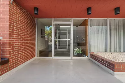 446 Hoodridge Dr #310, Pittsburgh, PA 15234 - Photo 2