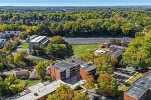 446 Hoodridge Dr, Pittsburgh, PA 15234 - Photo 32