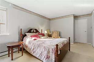 446 Hoodridge Dr, Pittsburgh, PA 15234 - Photo 16