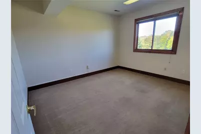 2652 Hidden Valley Dr, Pittsburgh, PA 15241 - Photo 18