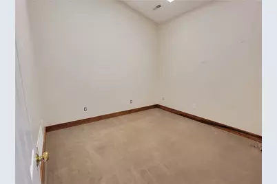 2652 Hidden Valley Dr, Pittsburgh, PA 15241 - Photo 16